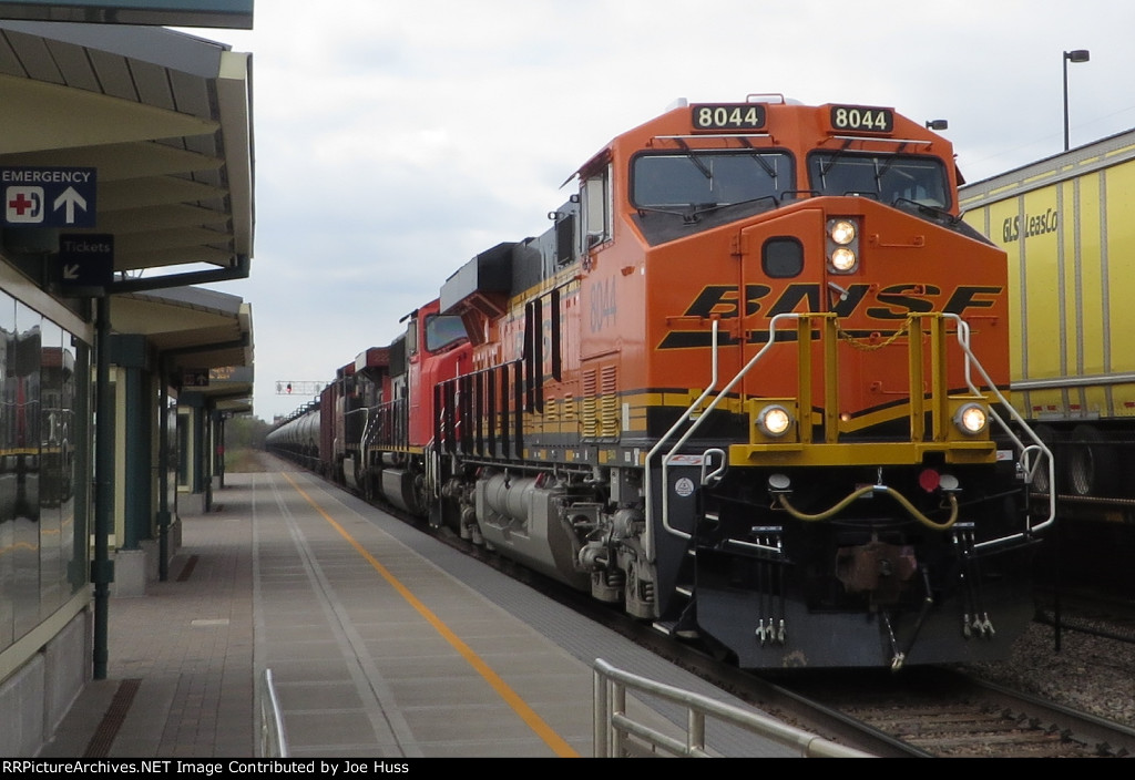 BNSF 8044 East